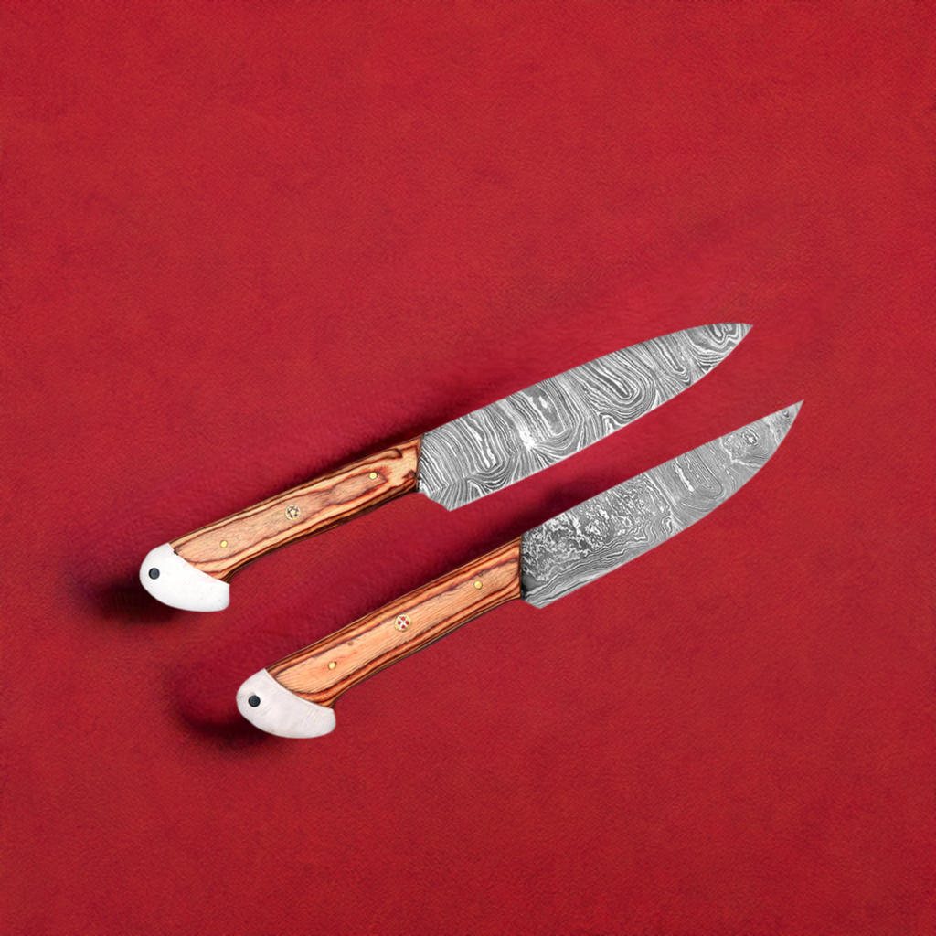 2 pcs Damascus Steak Knives set with red background