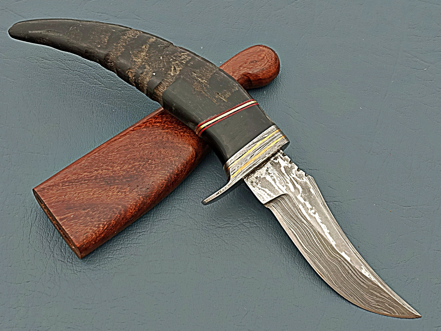 Outdoor / Hunting / Skinning Knife Damascus Steel Blade / Custom Hand Made Full Edc Knife / Best Gift Item