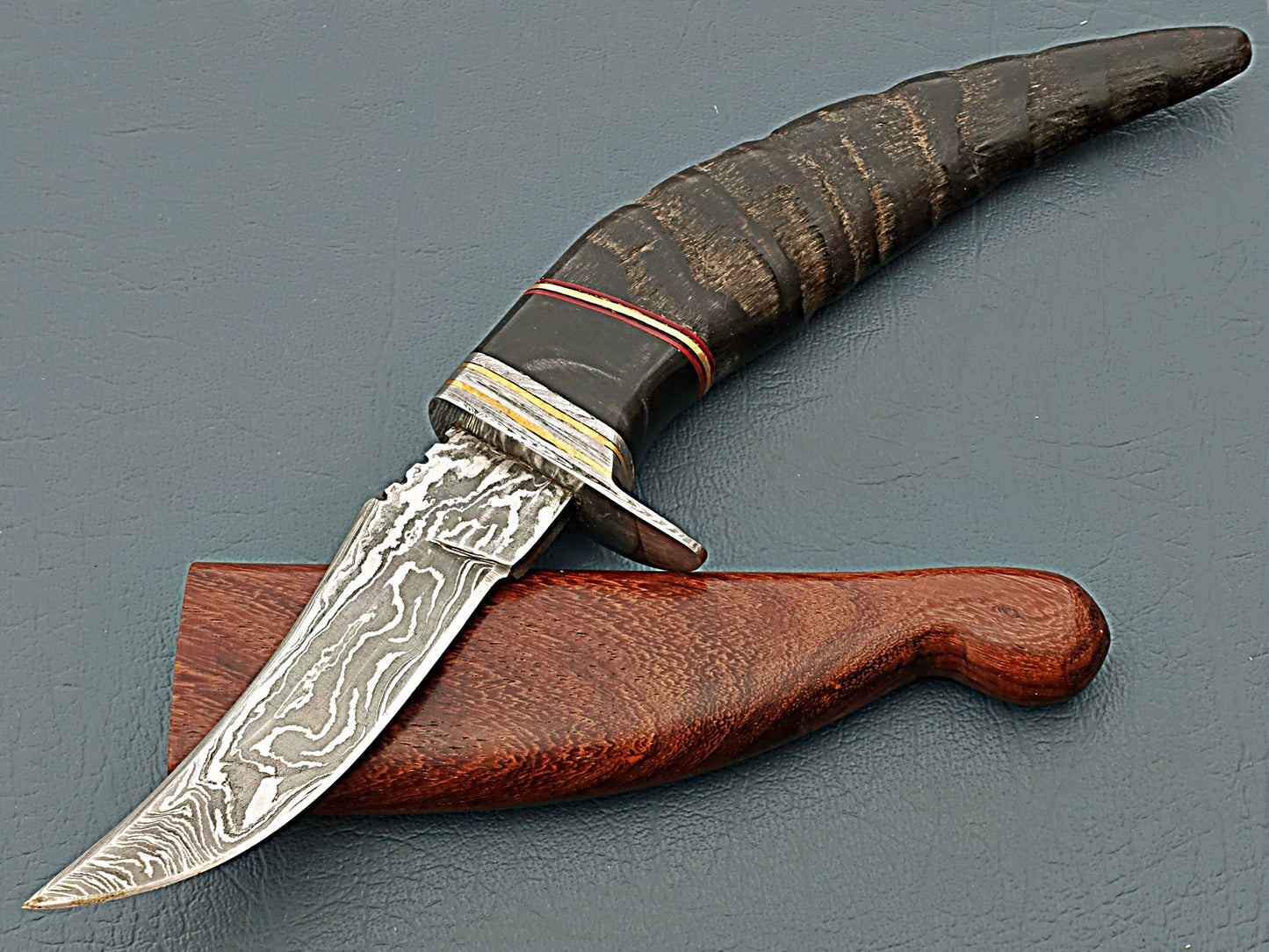 Outdoor / Hunting / Skinning Knife Damascus Steel Blade / Custom Hand Made Full Edc Knife / Best Gift Item