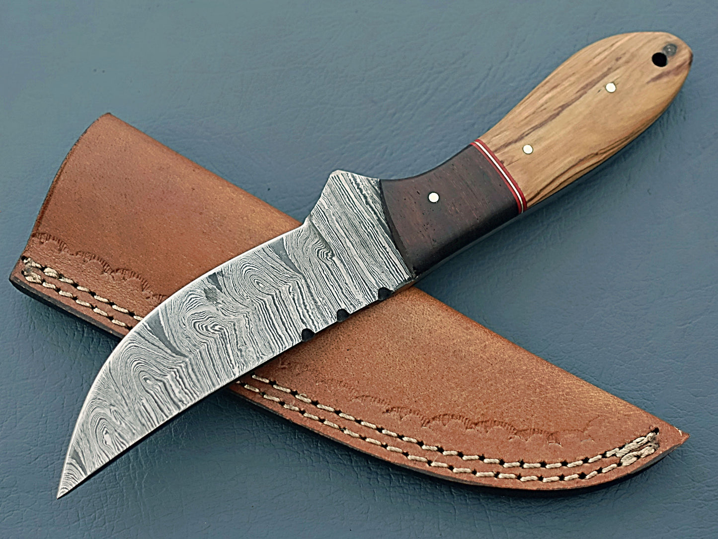 Hope Blades 2024 Premium Damascus Hunting Knife - Handcrafted Camping Knife