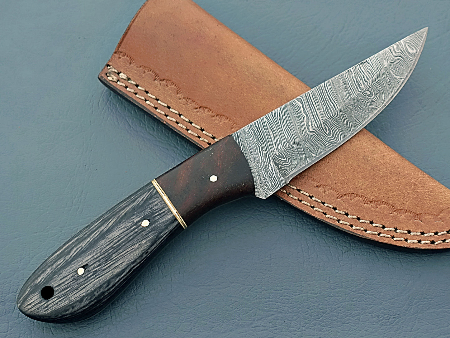 2024 Damascus Steel Wood Camping Knife - Custom Handcrafted Hunting Knife with Leather Holder