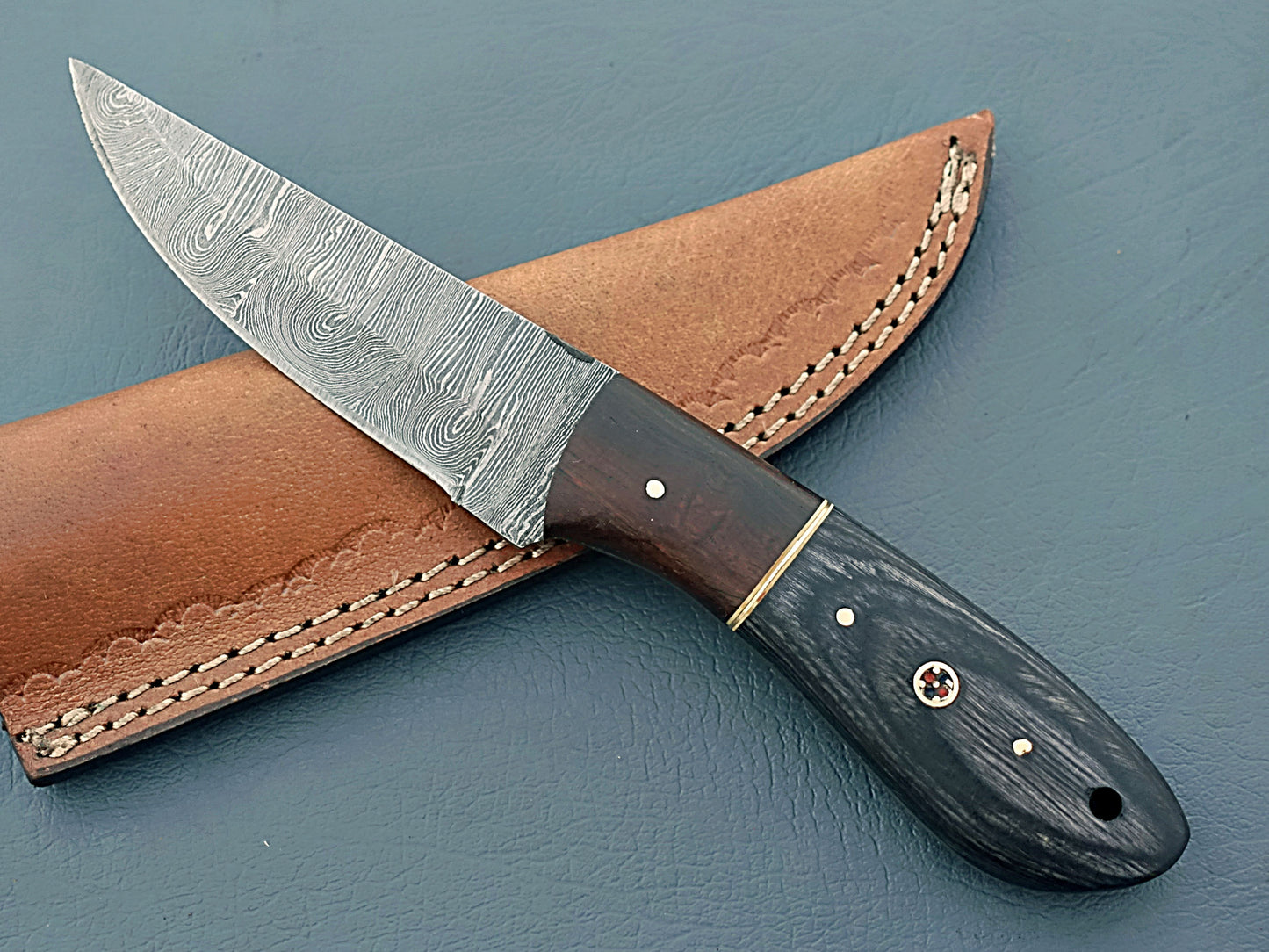 2024 Damascus Steel Wood Camping Knife - Custom Handcrafted Hunting Knife with Leather Holder