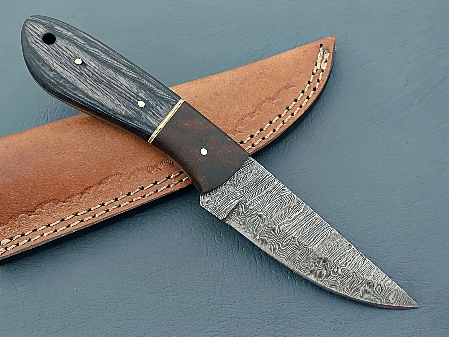 2024 Damascus Steel Wood Camping Knife - Custom Handcrafted Hunting Knife with Leather Holder