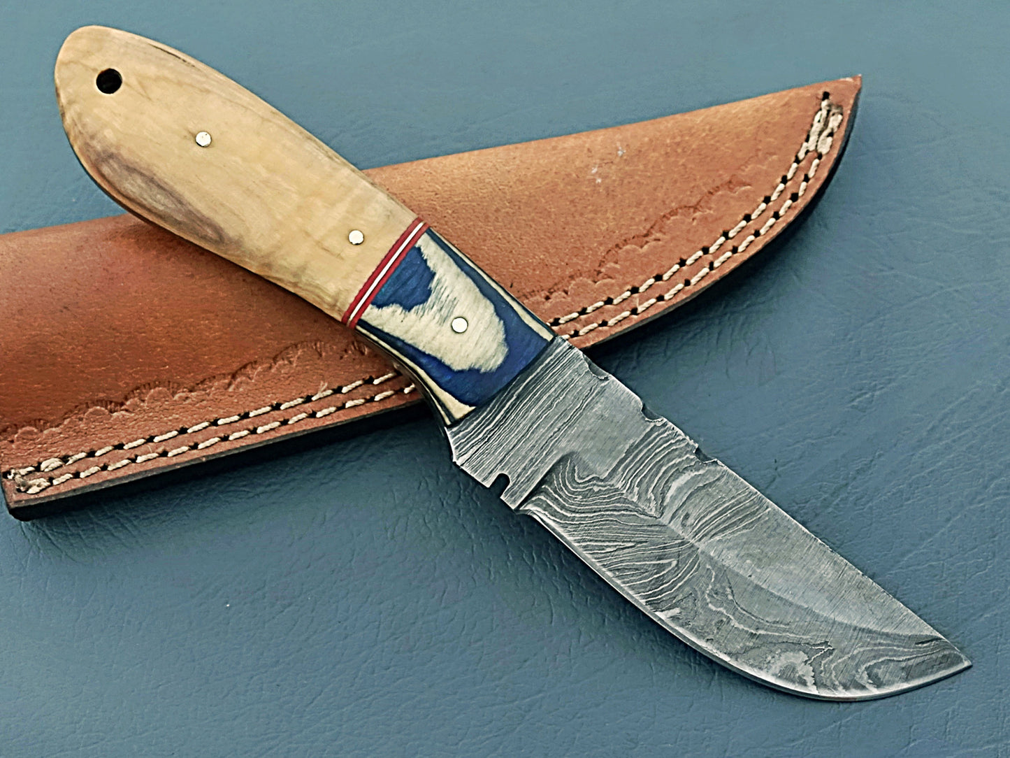 Damascus Gut Hook Skinning Knife - American Skinner Hunting Knife -  Hope Blades