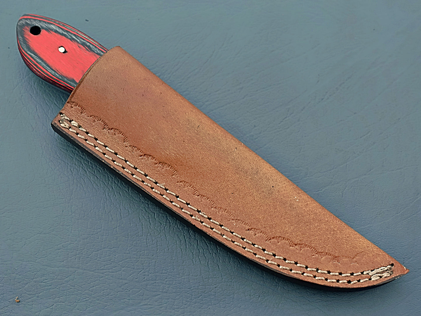 Red Damascus Steel Hunting Knife with Free Leather Sheath - Ideal for Camping