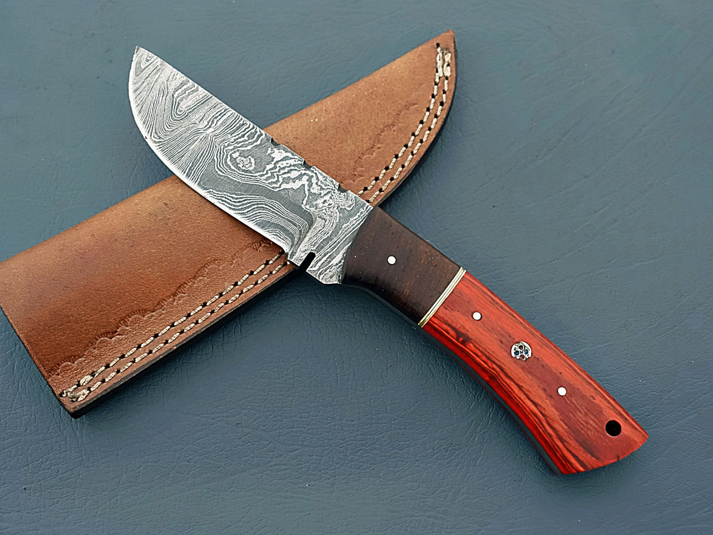 Handmade Custom Hunting Knife German Stainless Steel Olive Wood & Epoxy Handle with Leather Sheath