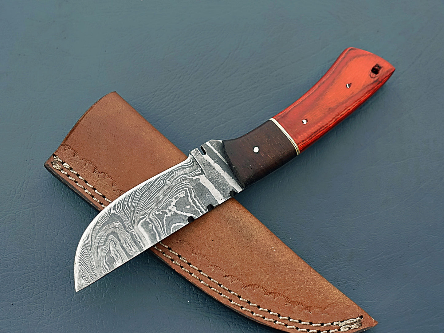 Handmade Custom Hunting Knife German Stainless Steel Olive Wood & Epoxy Handle with Leather Sheath