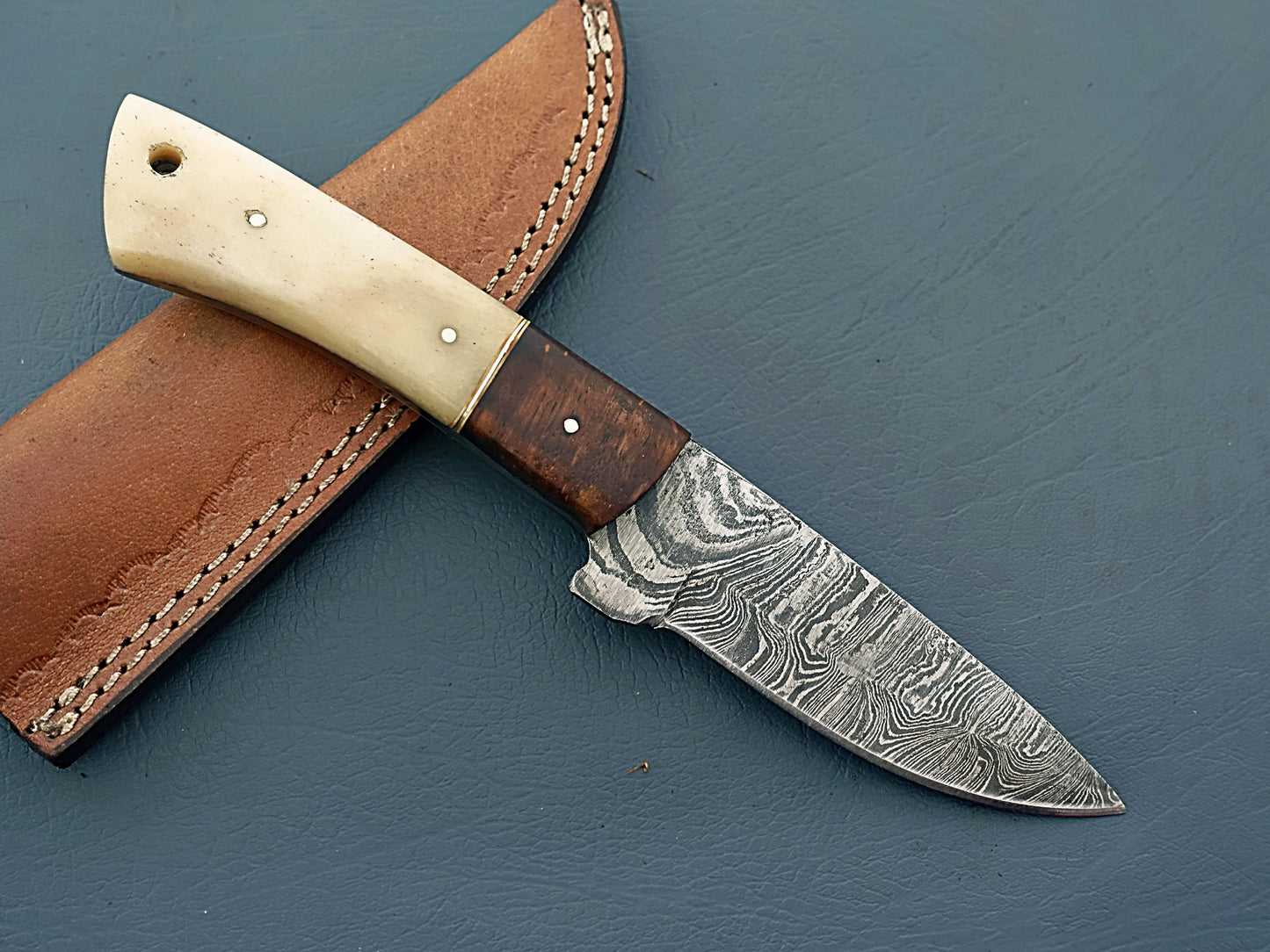 Unique Handcrafted Damascus Hunting Knife with Sheath - Stabilized Wood & Camel Bone Handle