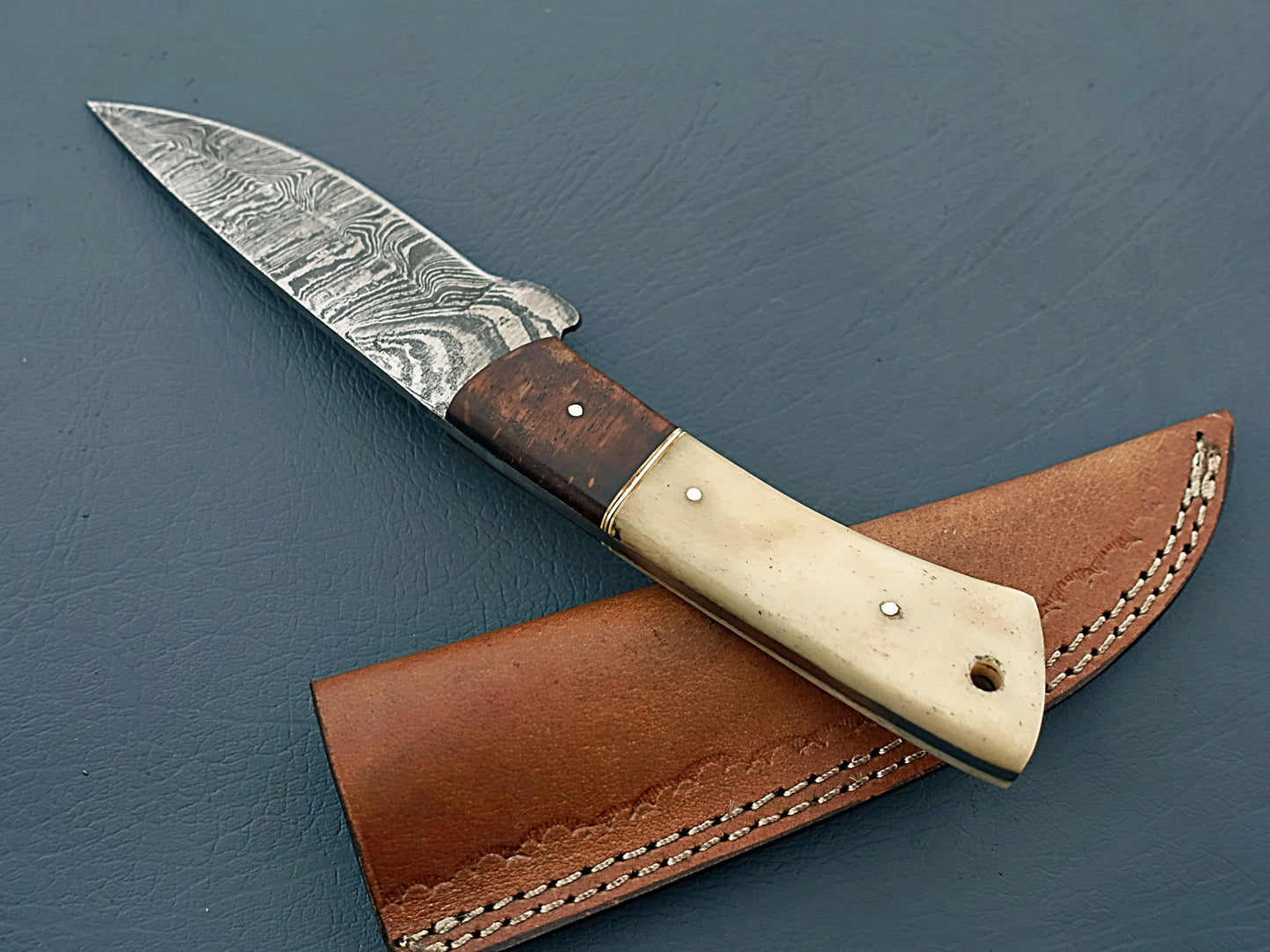 Unique Handcrafted Damascus Hunting Knife with Sheath - Stabilized Wood & Camel Bone Handle