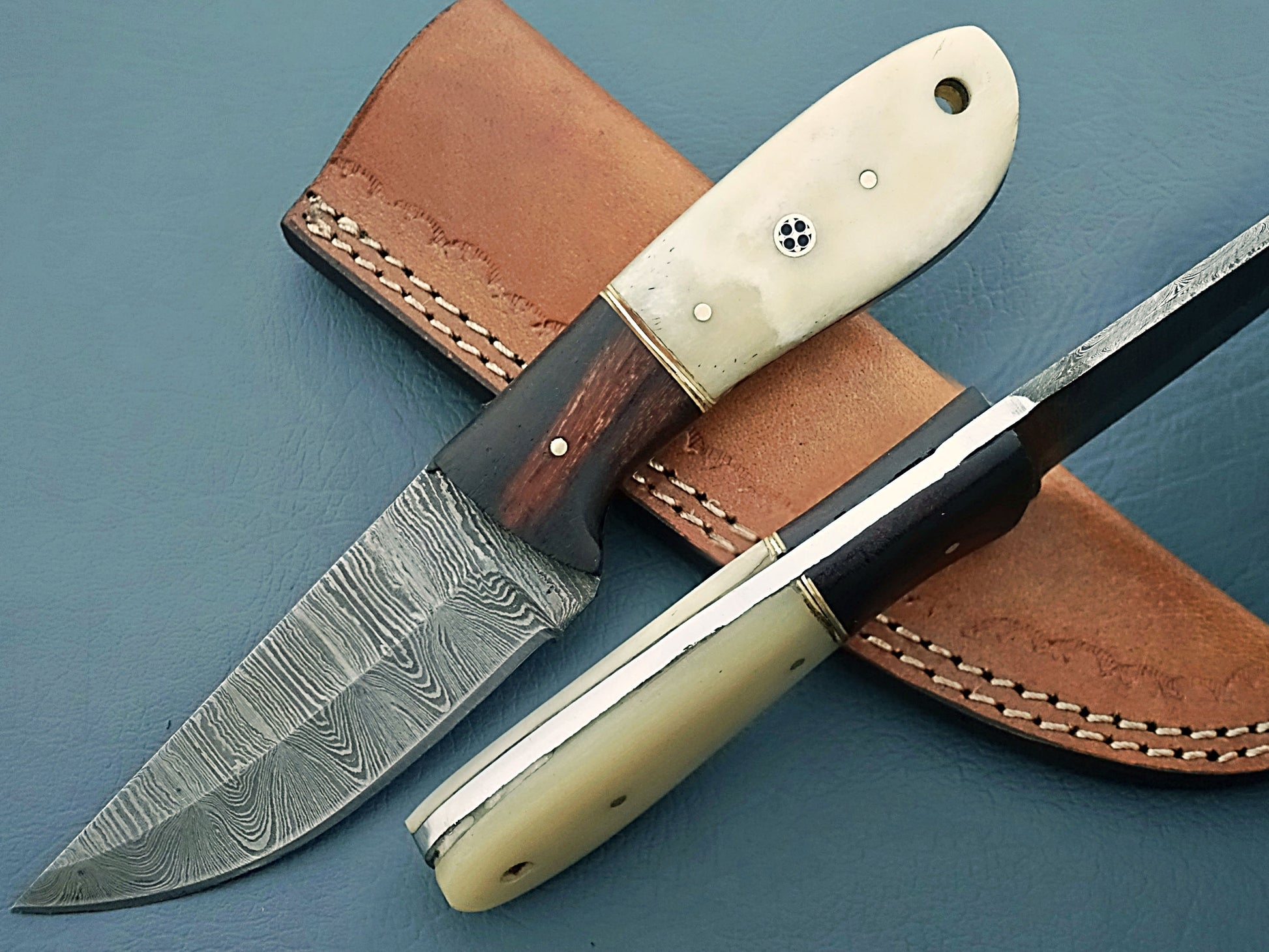 Damascus 8" Skinning Knife Leather Sheath - Custom Handcrafted Knife