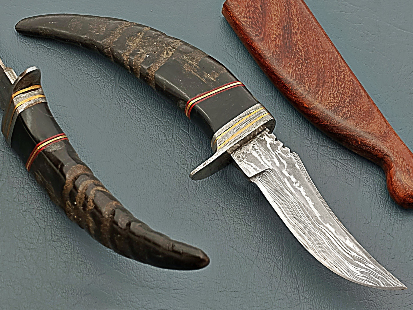 Outdoor / Hunting / Skinning Knife Damascus Steel Blade / Custom Hand Made Full Edc Knife / Best Gift Item