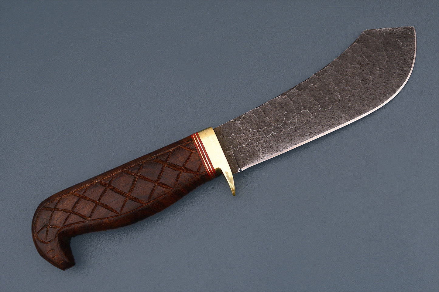 Handcrafted High Carbon Damascus Hunting Knife - Iron Wood Handle