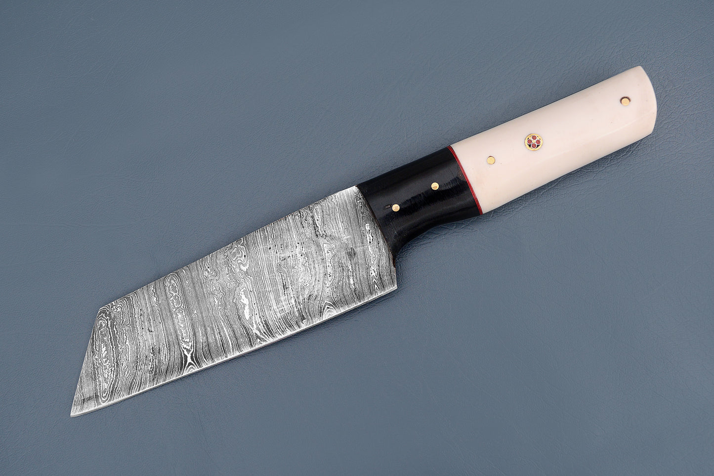 American New Custom Hand Forged Damascus Steel Steak Knife - Sharp Edge Blade with Resin Handle