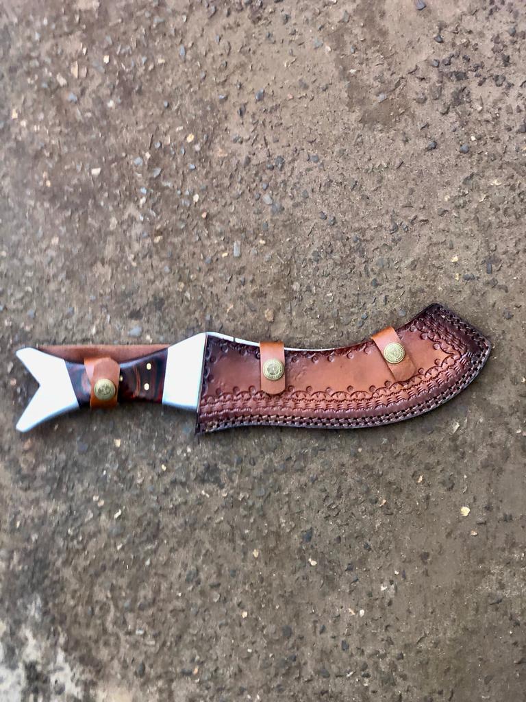 Everyday Carry Damascus Handmade Hunting Knife - Unique Style Sharp Cutting Edge Blade