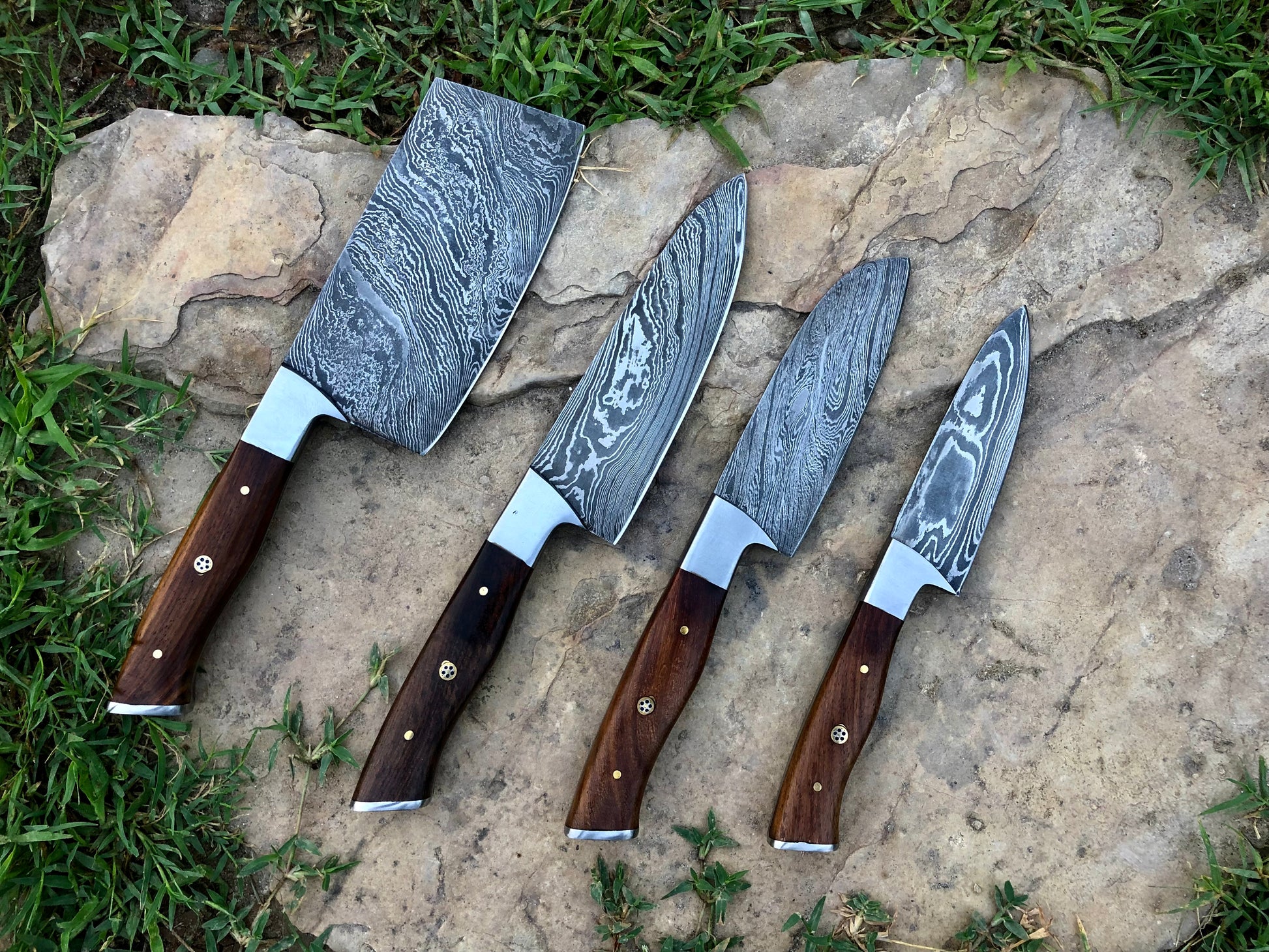 Damascus Knives at outdoor 